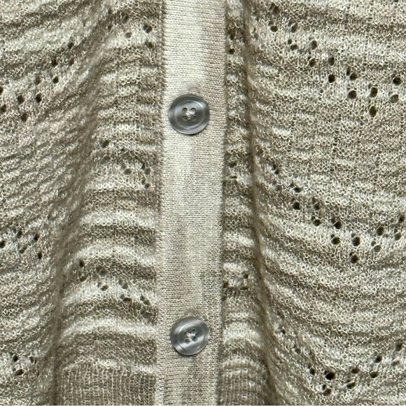 Torrid Pointelle Cardigan V-Neck Short Sleeve Oatmeal Button Sweater Cardigan 3X - Picture 13 of 15